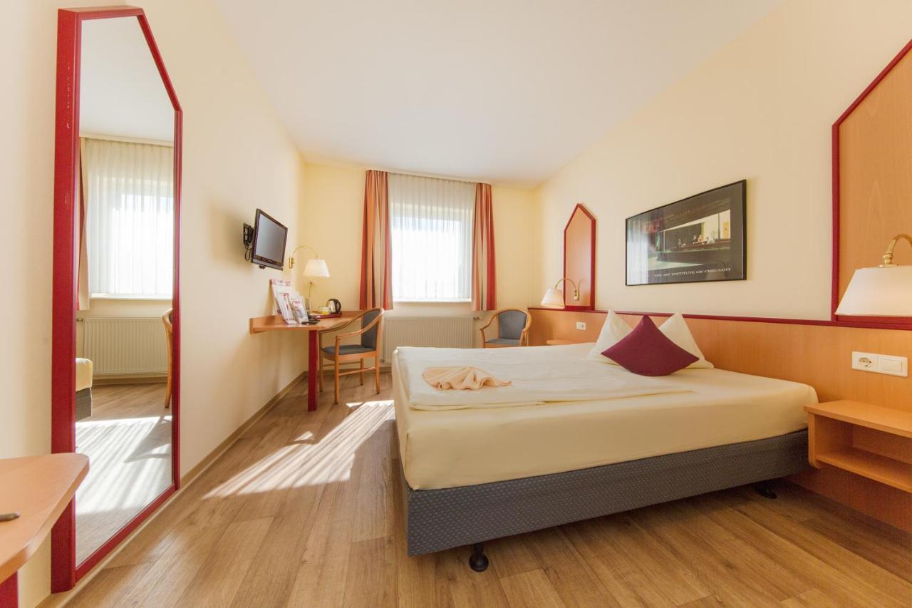 Hotel Montana Diemelstadt Luaran gambar
